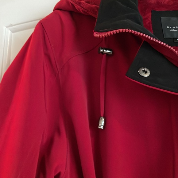 Braetan Coat - Picture 3 of 12